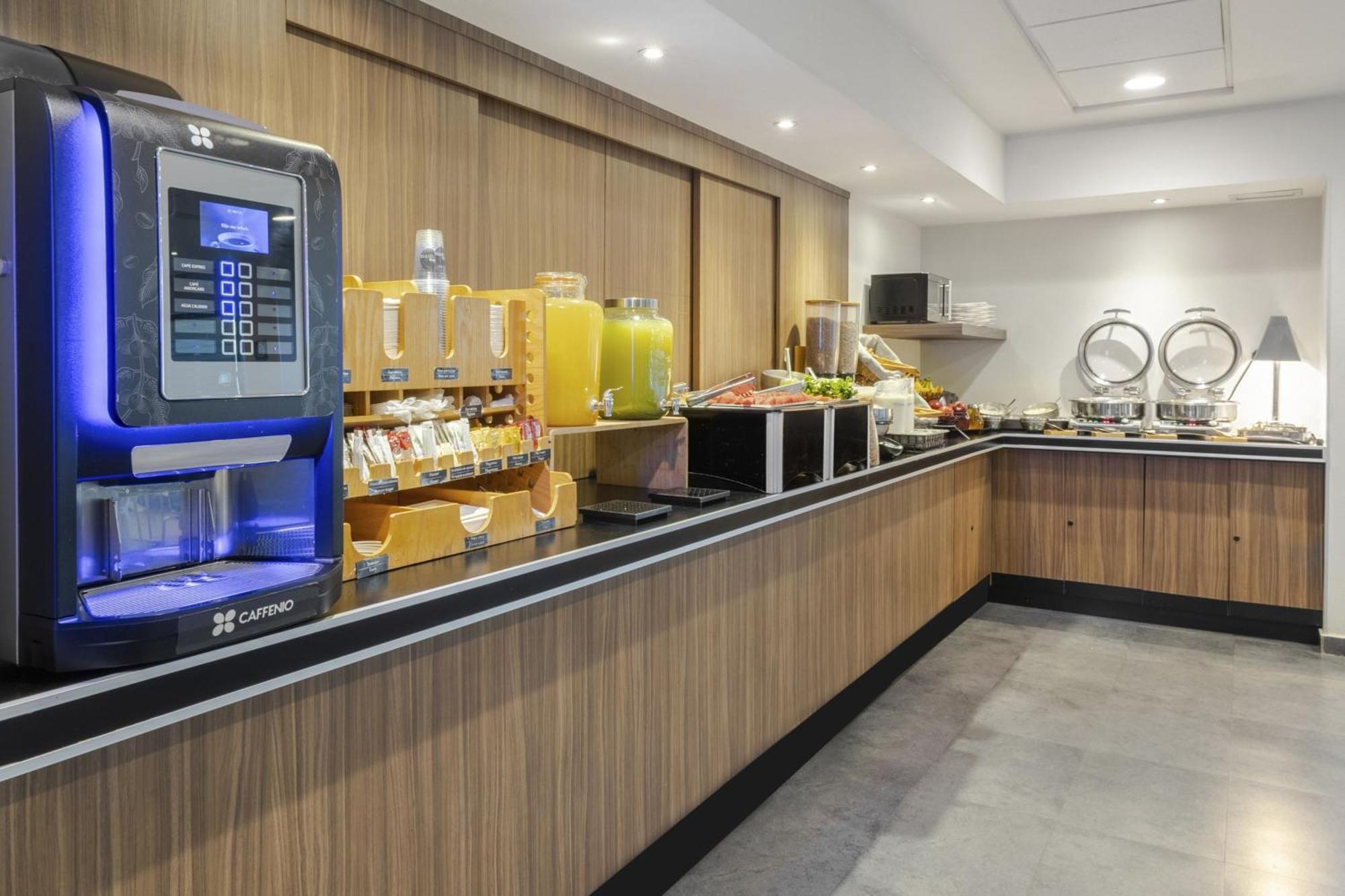 City Express By Marriott Guadalajara Aeropuerto Las Pintas Exterior photo