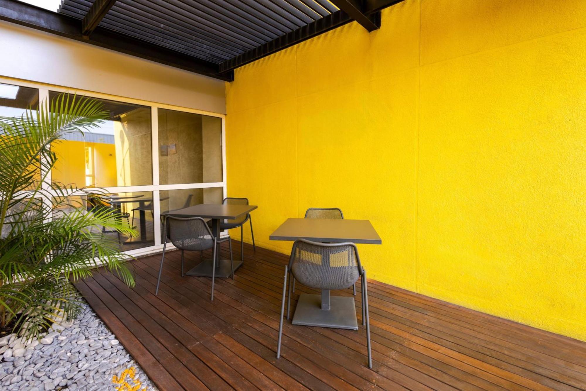 City Express By Marriott Guadalajara Aeropuerto Las Pintas Exterior photo